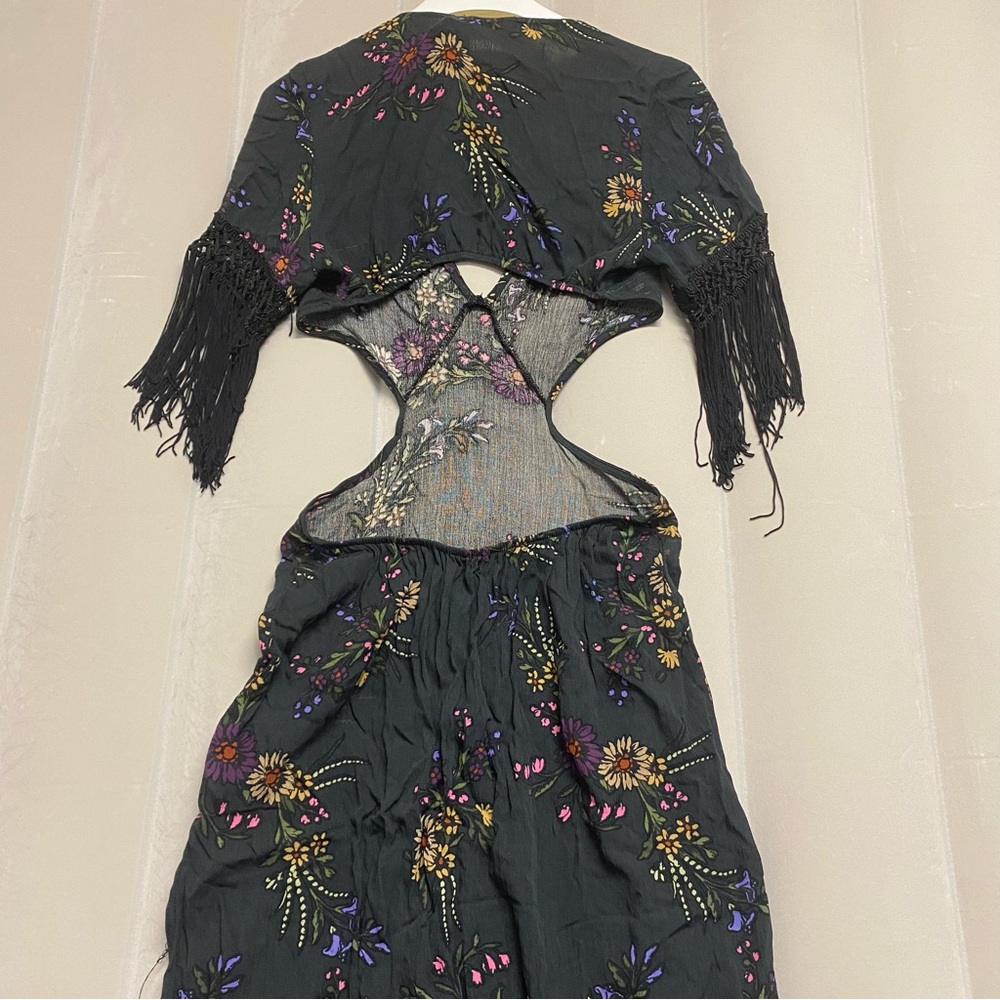 Honey Punch Womens Dress Small Maxi Floral Side Back Cutouts Fringe Bohemian NWT - Picture 10 of 12